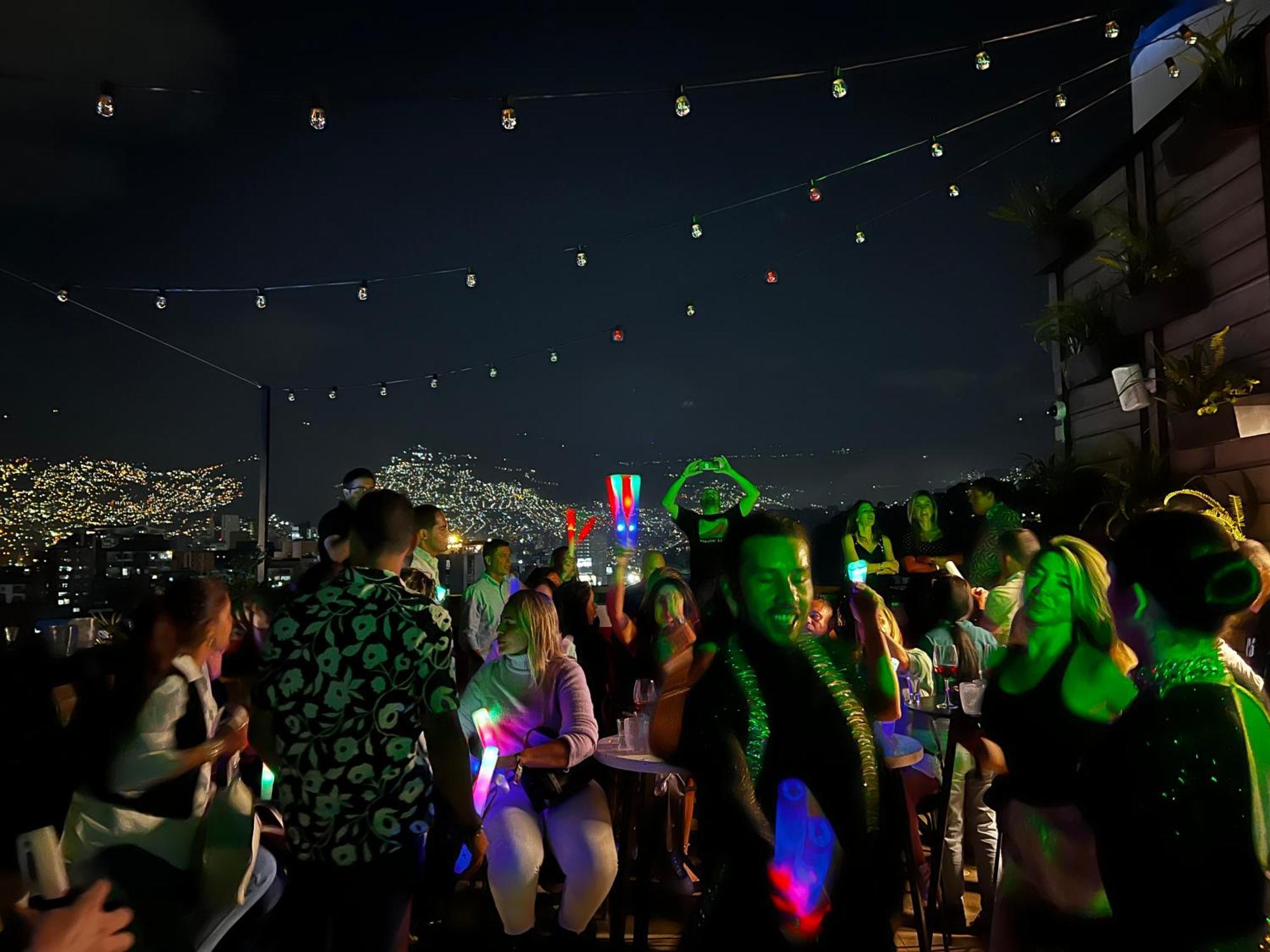 Los Patios Cool Living Medellín Exteriör bild