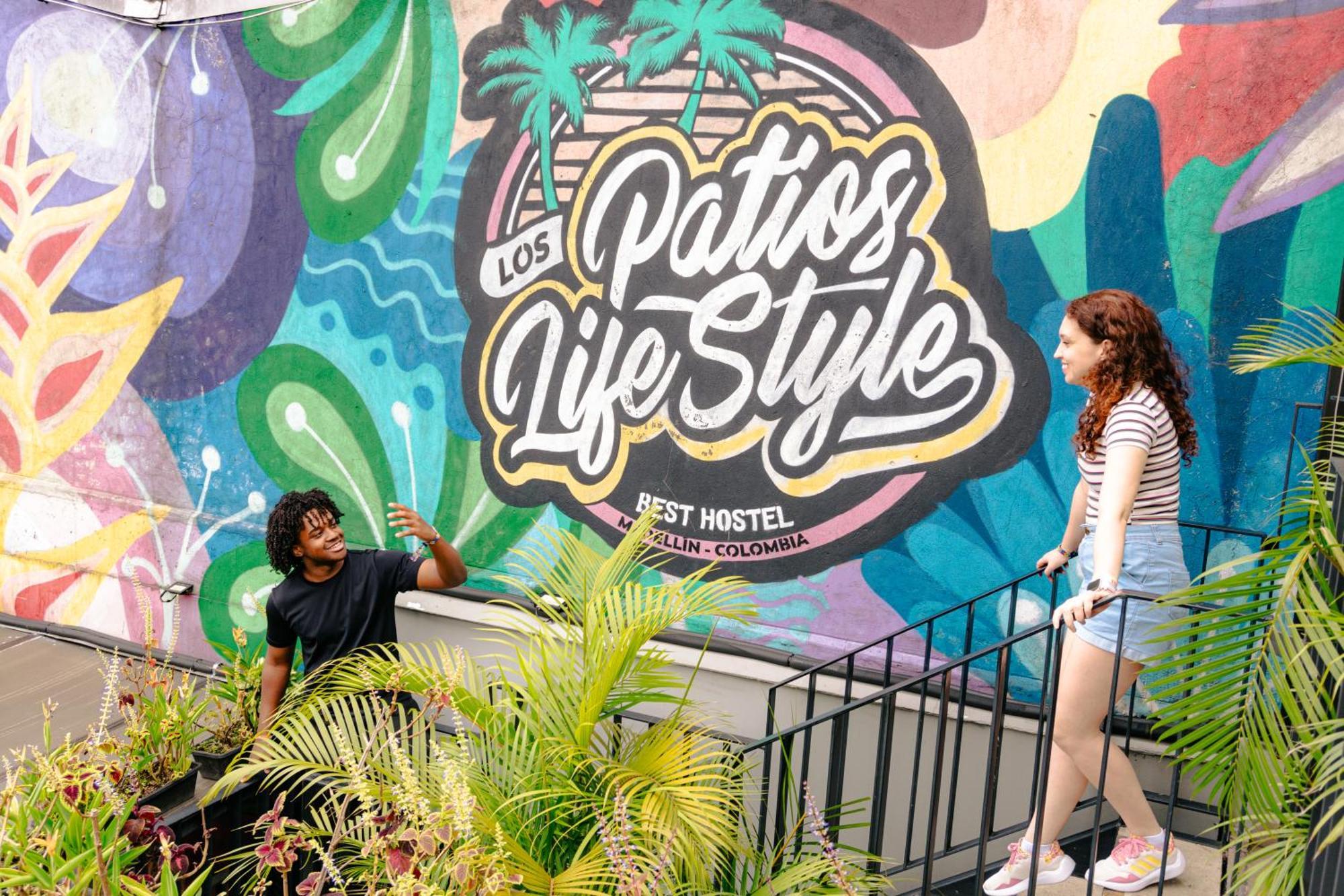 Los Patios Cool Living Medellín Exteriör bild