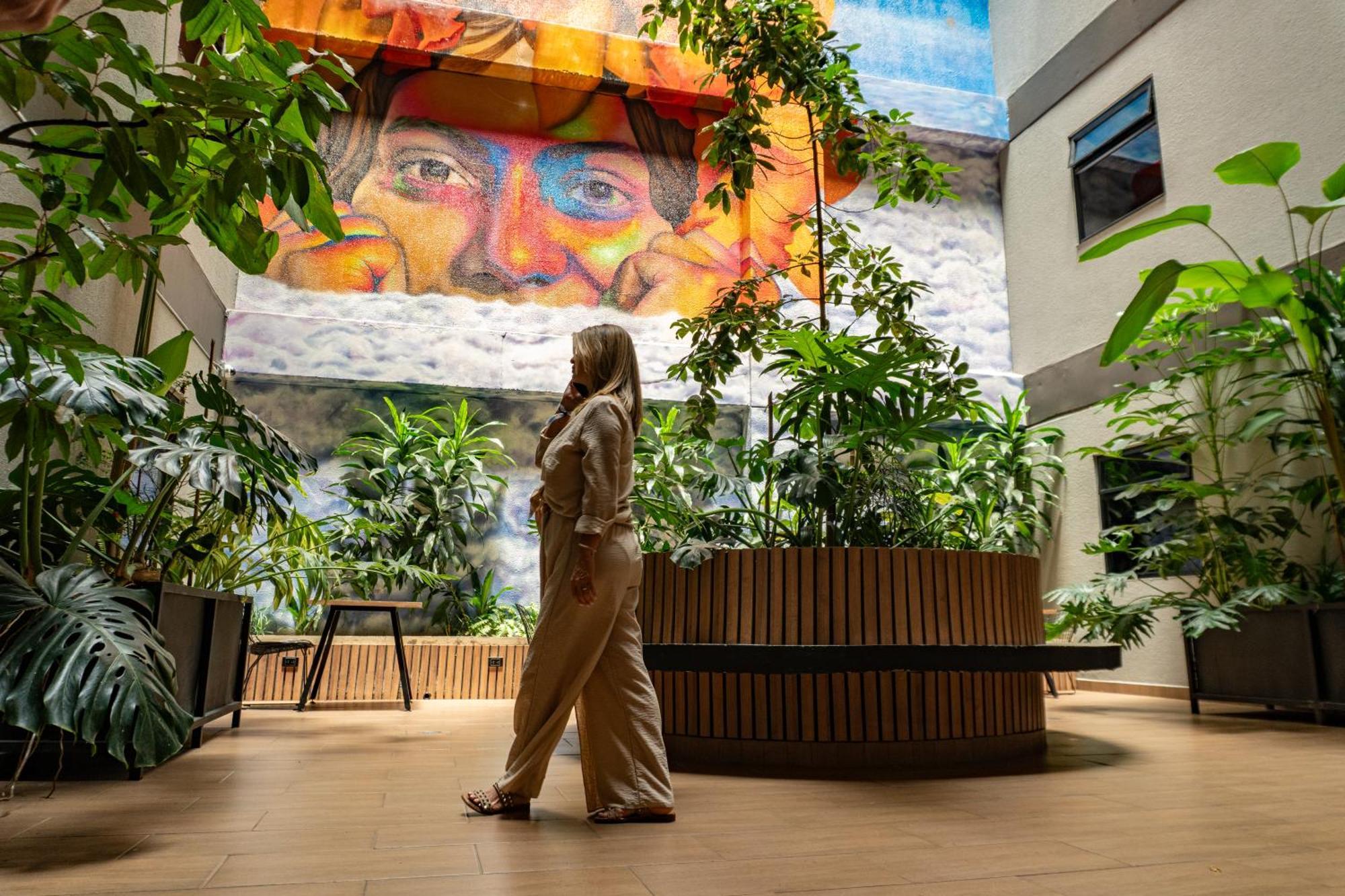 Los Patios Cool Living Medellín Exteriör bild